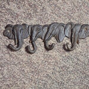 Elephant Design Wall Hook - Gray